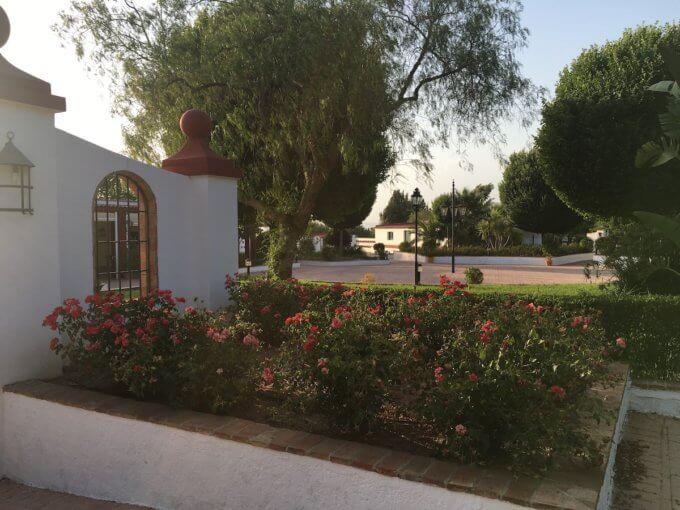 Andalusisches Landhaus mit Restaurant und Pferdestall