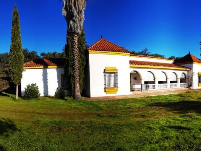 Grosses Landhaus auf einer Finca mit 21 Hektaren