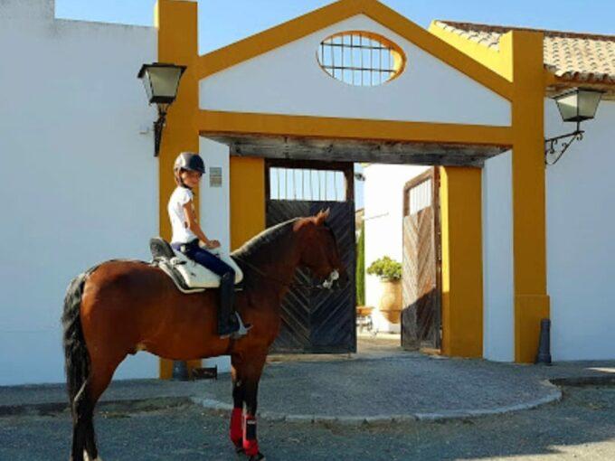 Finca mit Reitanlage in Morón de la Frontera