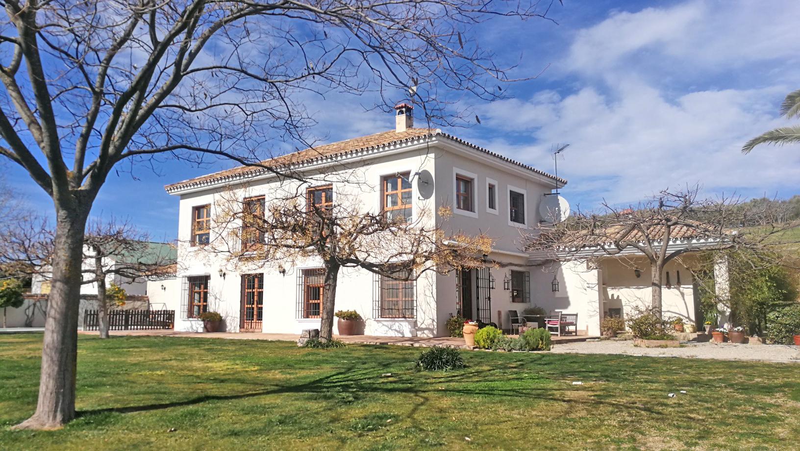 Gepflegtes Landhaus mit Pool und Pferdestall in Ronda