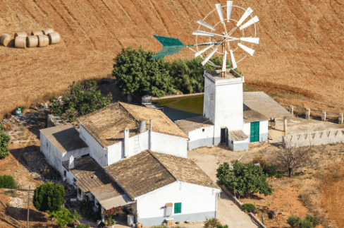 Wie gestaltet sich der Kaufprozess für eine Finca in Andalusien